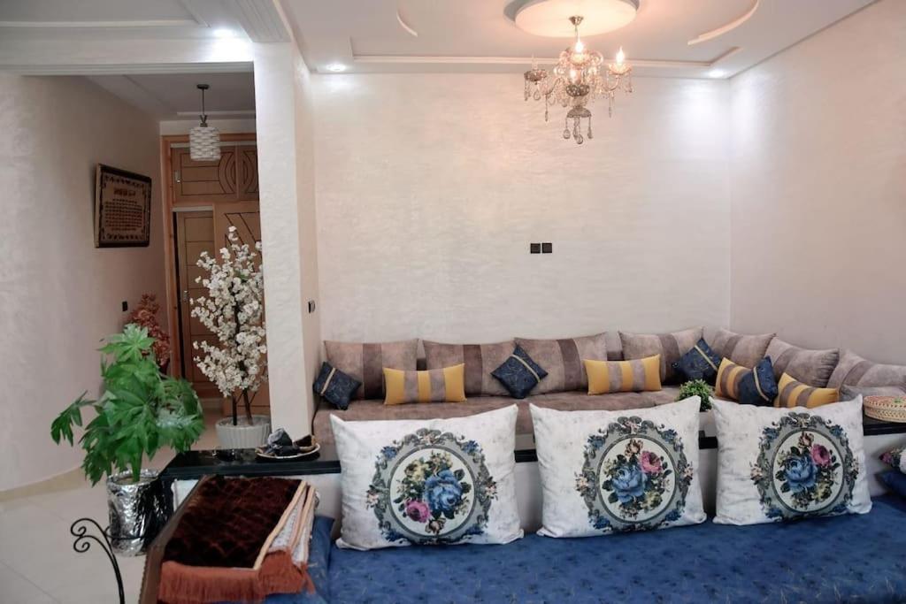 Appartement Azurite - Traditionnel & Spacieux Fez Exterior foto