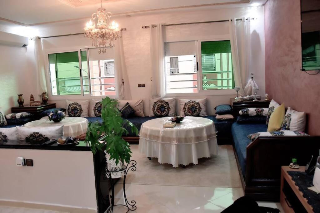 Appartement Azurite - Traditionnel & Spacieux Fez Exterior foto